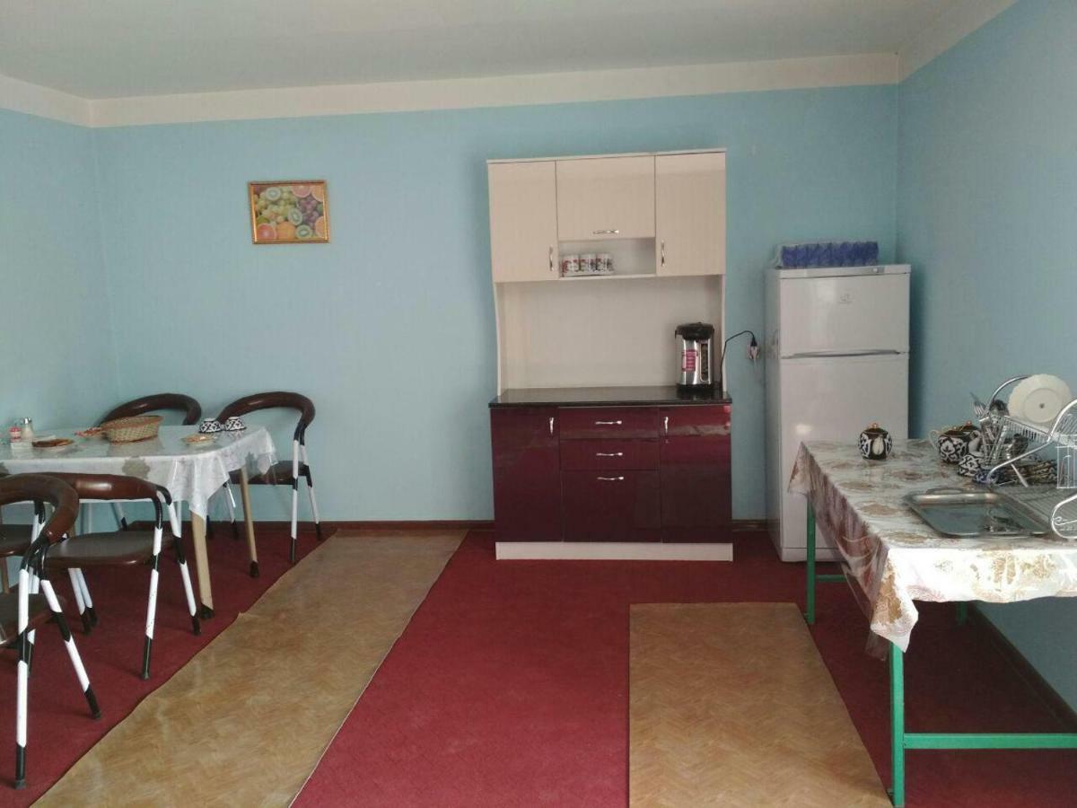 Hostel Farovon Marghilon Eksteriør bilde